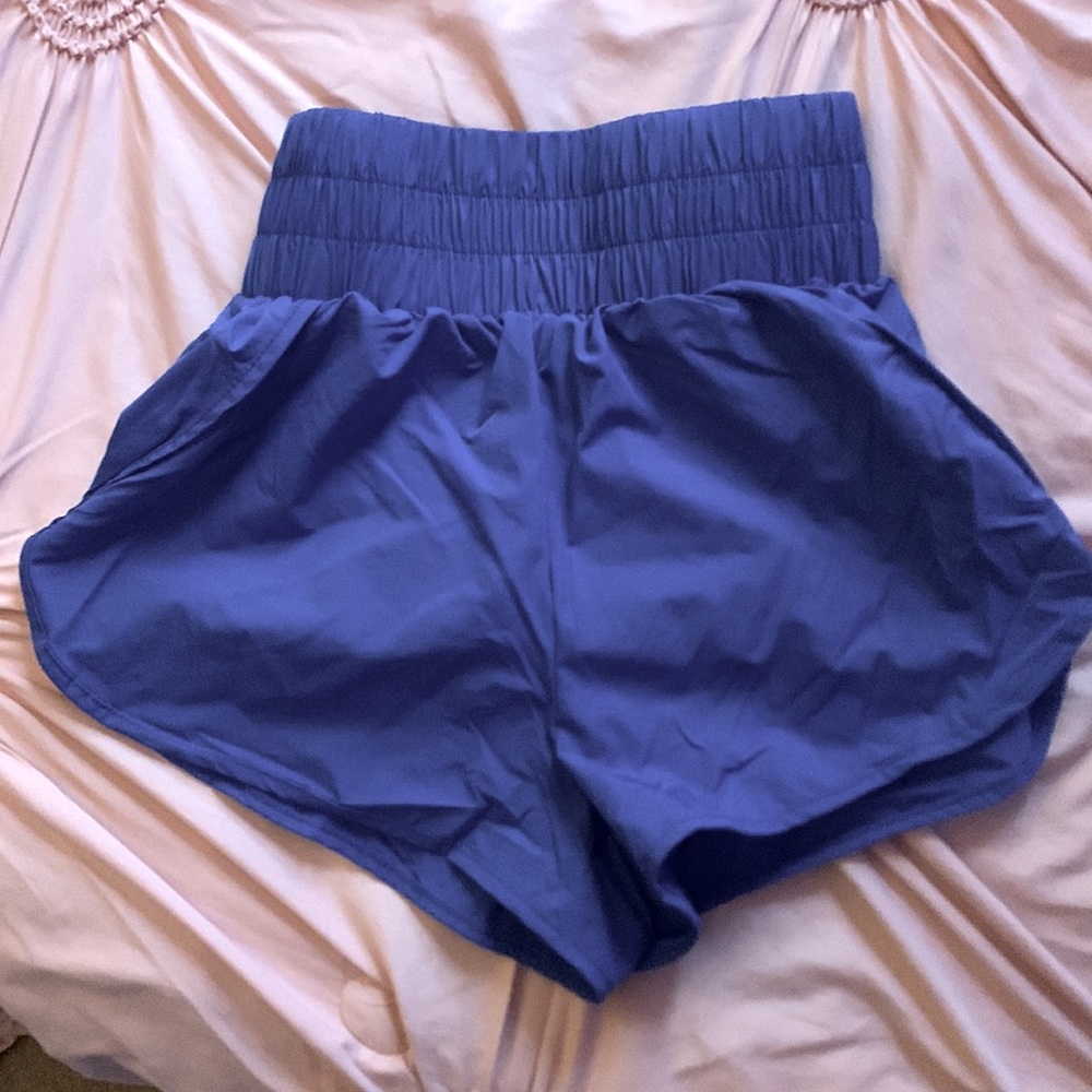 High waist shorts.